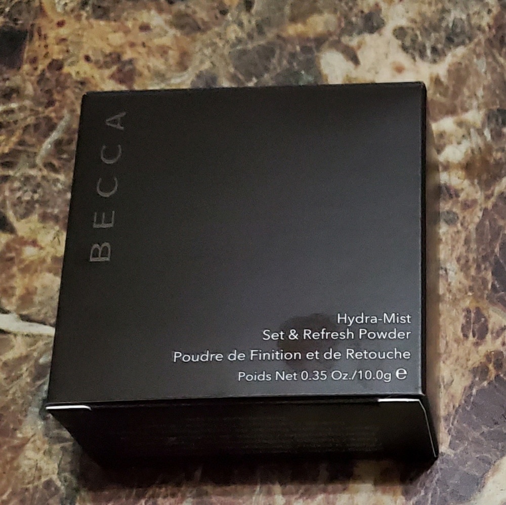 Becca powder